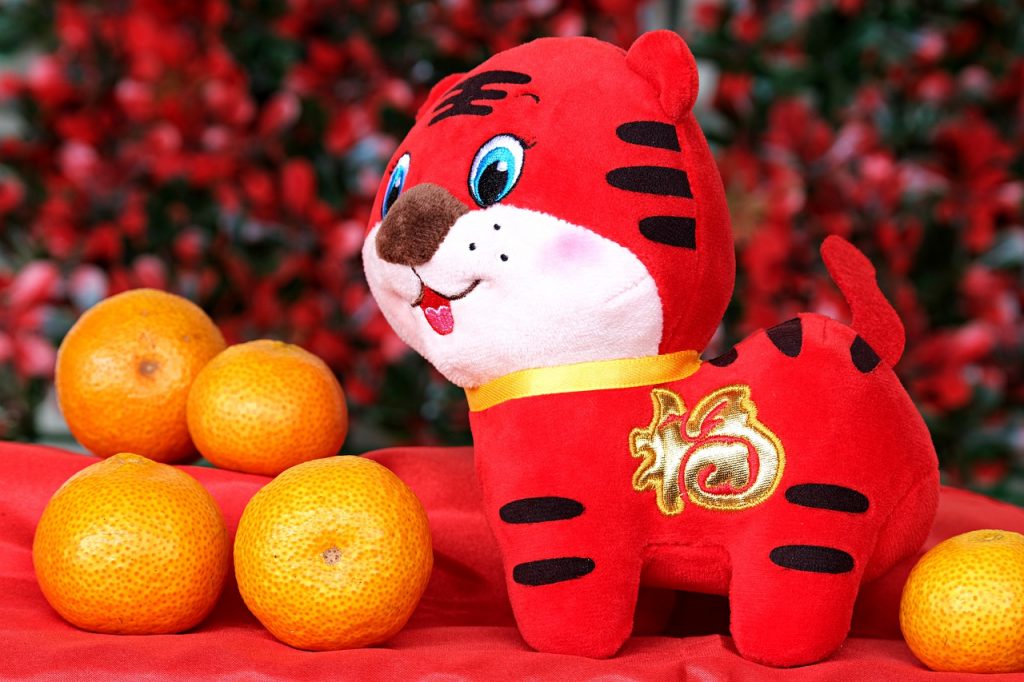 tiger doll, oranges, chinese new year-6938758.jpg